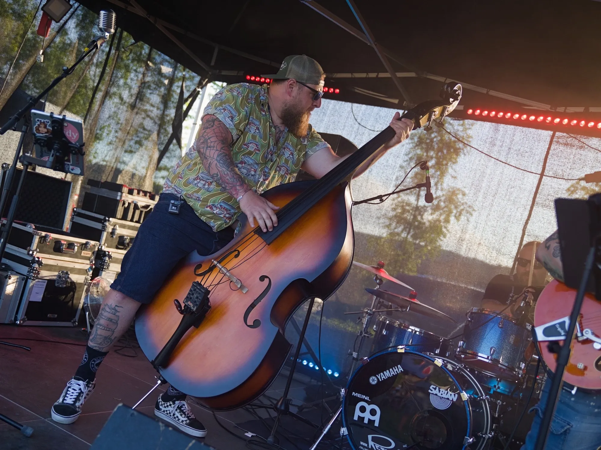 Sattan - basa vlastní